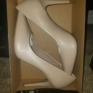 Size 7 heels